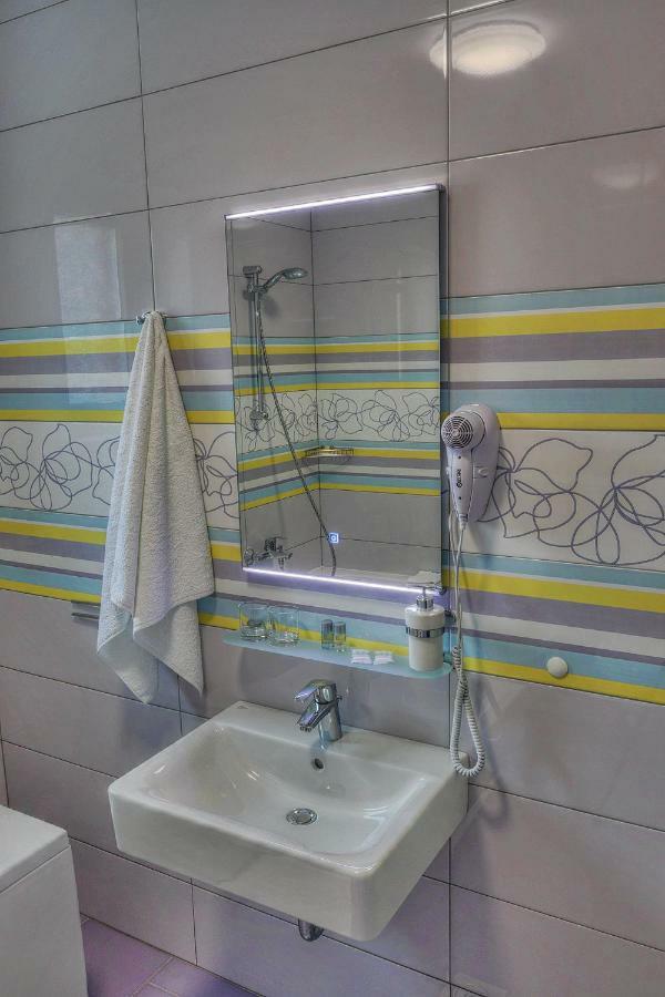 PUY Hotel Modo מראה חיצוני תמונה